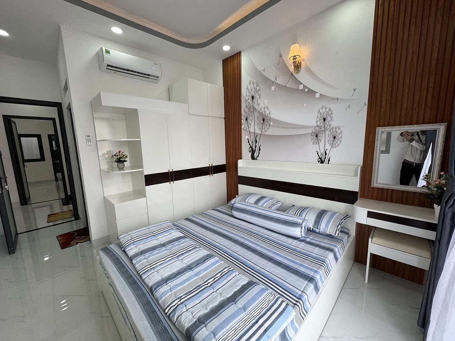 Nhà phố 3 lầu t.kế Tân Cổ Điển, full nội thất cao cấp, hẻm xe hơi khu VIP Lê Lợi-Gần ĐH Công Nghiệp